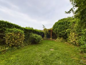 Photo 7- click for photo gallery